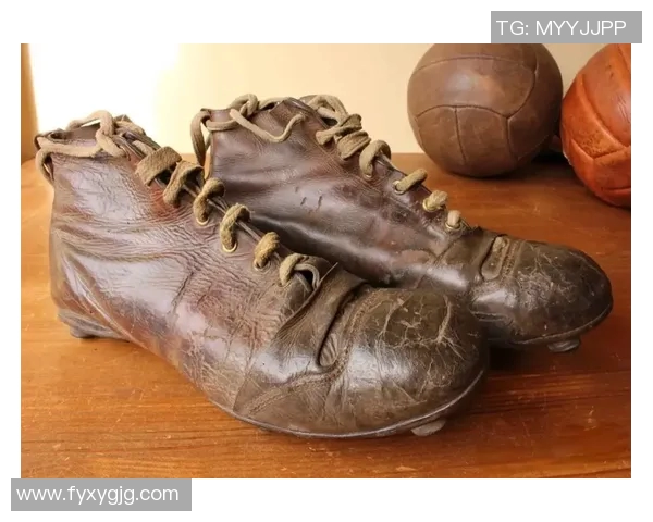 球星们常穿的顶级足球鞋款揭秘 让你了解他们的选择与偏好